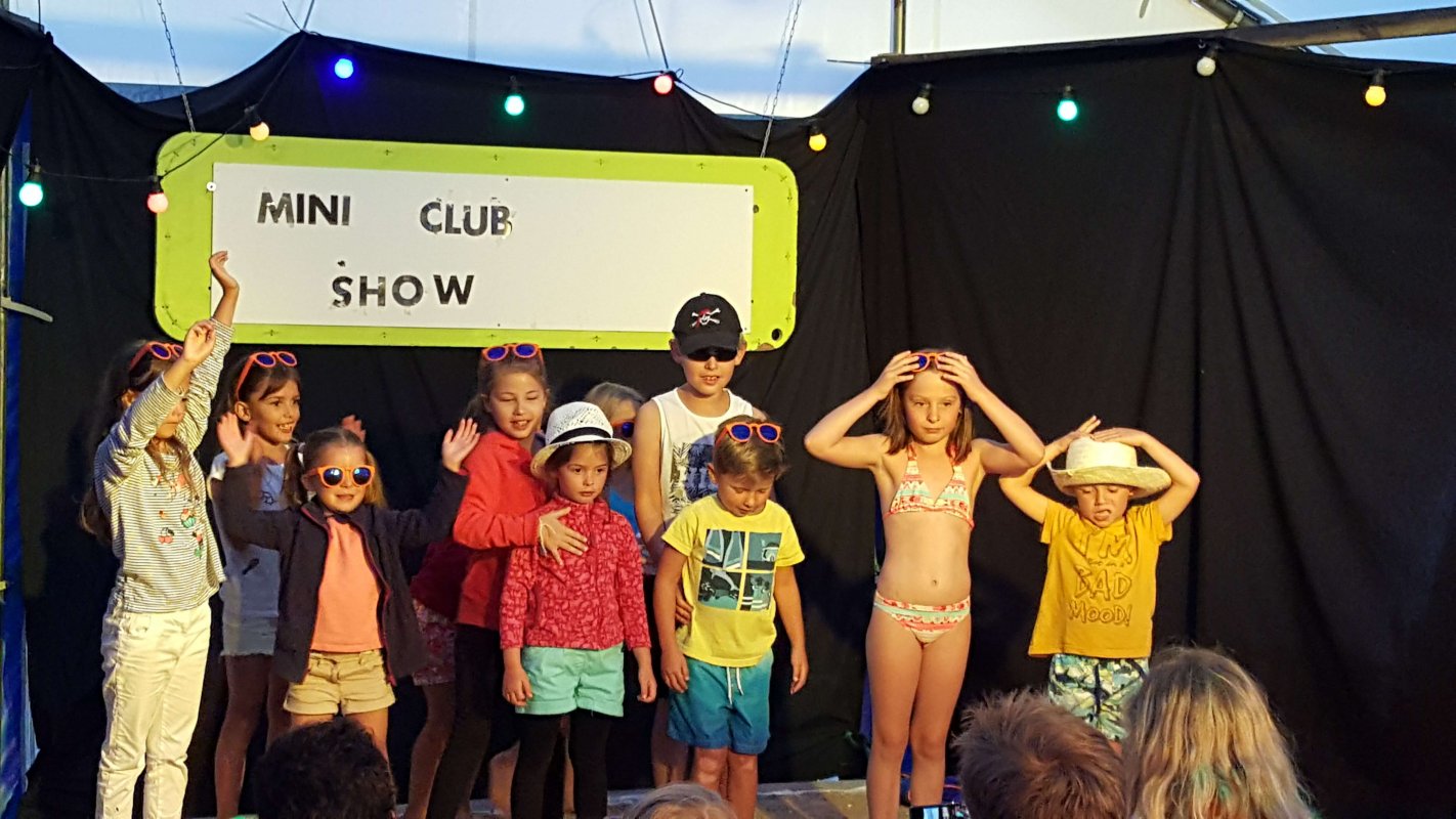 Show mini club